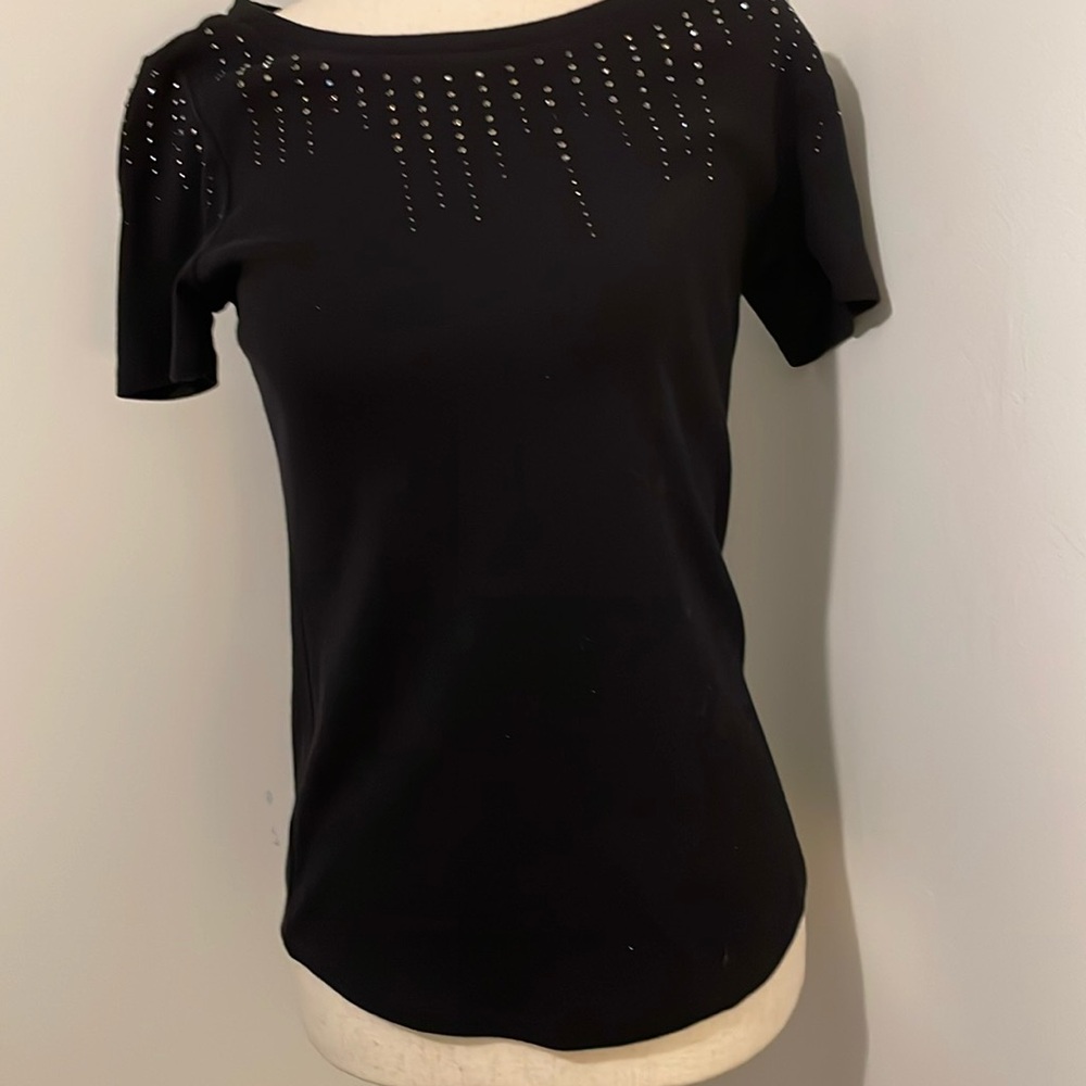 Rhinestone black short sleeve knit top